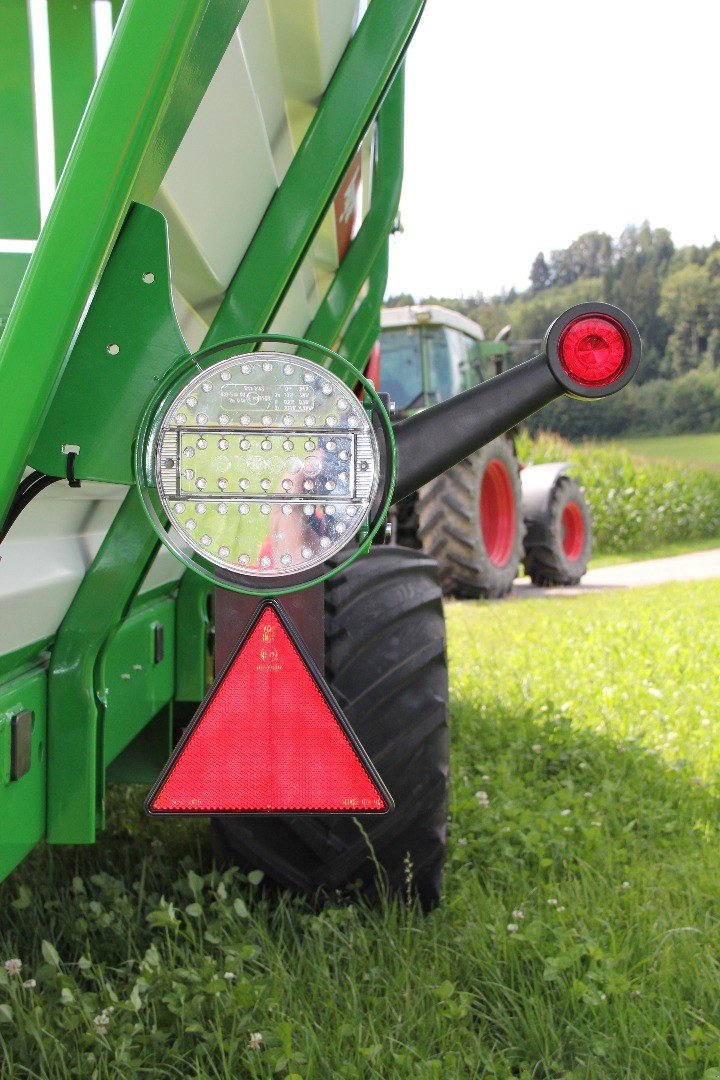 Ladewagen of the type Agrar Schneider TL30L5, Neumaschine in Balterswil (Picture 4)