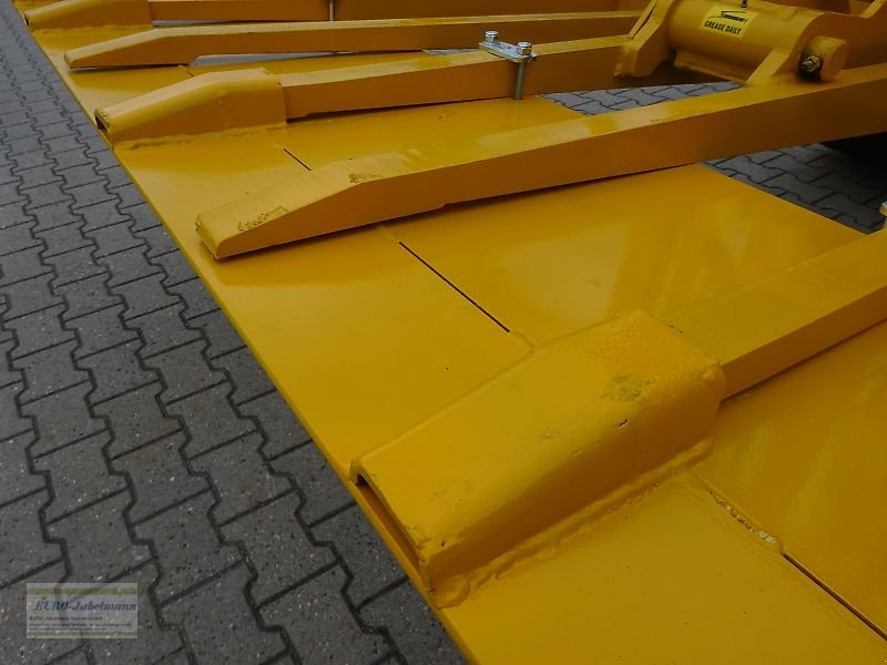 Ladewagen of the type ALL IN ONE GmbH OCE Silageaufschiebegabeln Xerionausführung (10 t.) SAG I-4300 H, Neumaschine in Itterbeck (Picture 21)