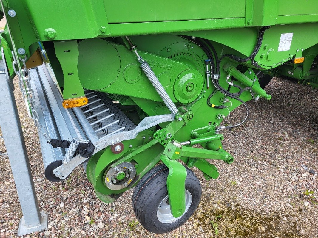 Ladewagen des Typs Bergmann CAREX 370S, Neumaschine in Mrągowo (Bild 4)