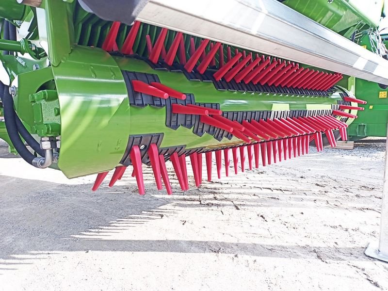 Ladewagen of the type Bergmann REPEX 340 S Ladewagen, Vorführmaschine in St. Marienkirchen (Picture 11)