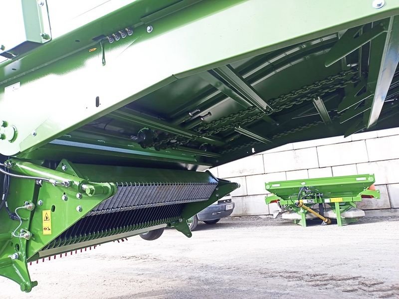 Ladewagen of the type Bergmann REPEX 340 S Ladewagen, Vorführmaschine in St. Marienkirchen (Picture 13)