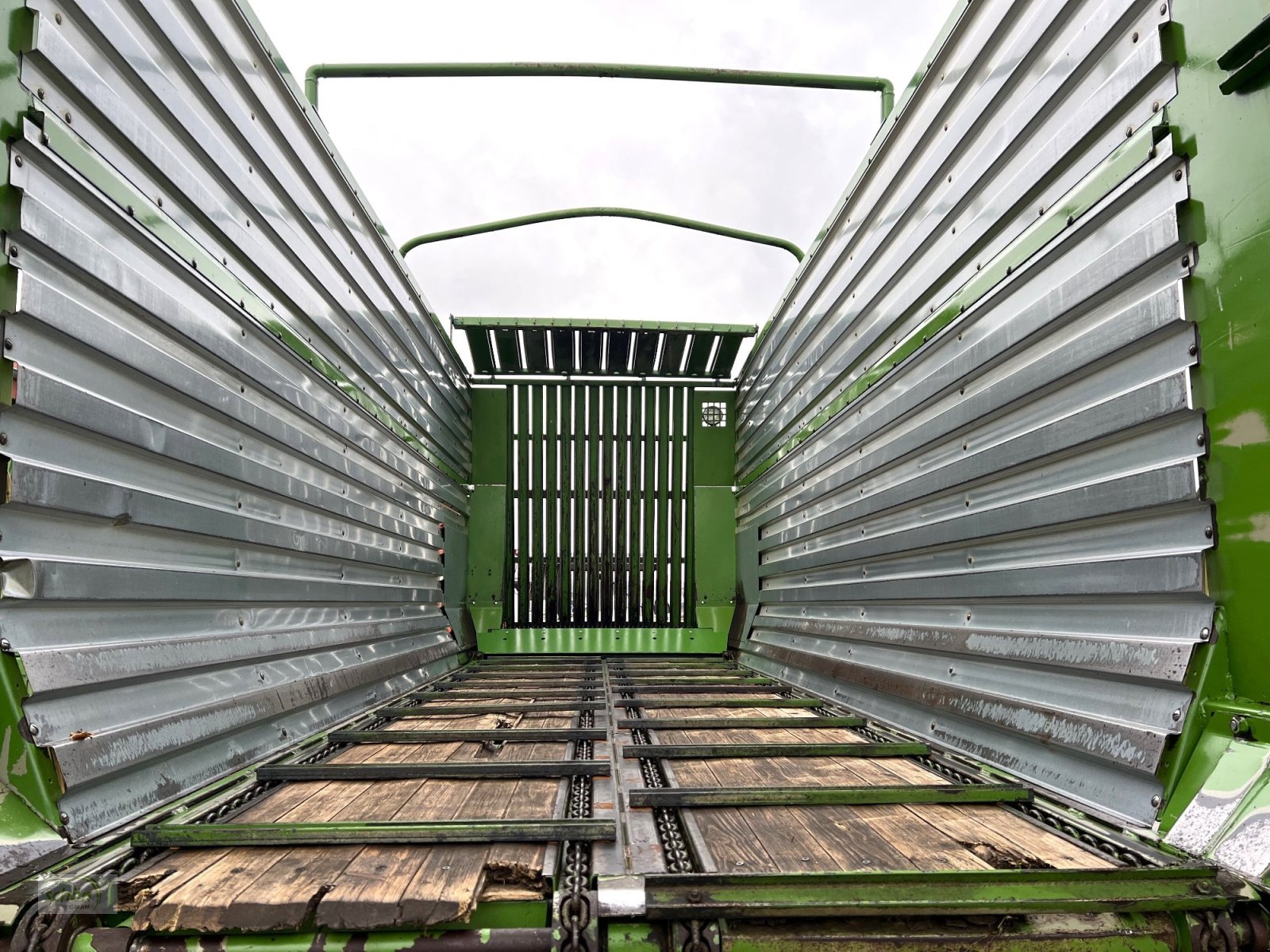 Ladewagen des Typs Bergmann Royal 30 K Largo - mit großem Fahrwerk und 18-Tonnen zul. GG, Gebrauchtmaschine in Burgrieden (Bild 7)