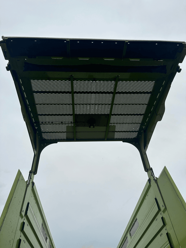 Ladewagen typu CLAAS CARGOS 8500, Gebrauchtmaschine v CINTHEAUX (Obrázek 7)