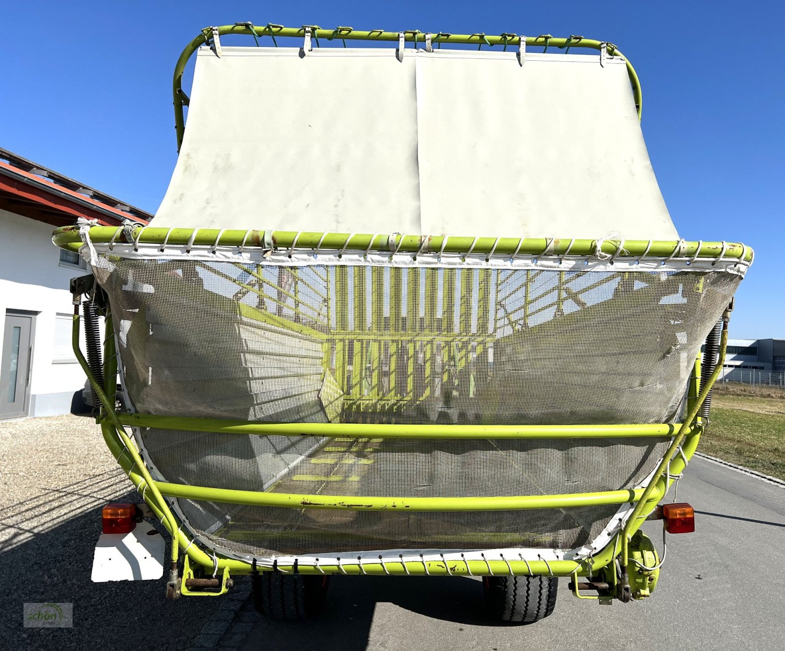 Ladewagen типа CLAAS Sprint 324 K mit einer Topausstattung und in einem Topzustand, Gebrauchtmaschine в Burgrieden (Фотография 4)