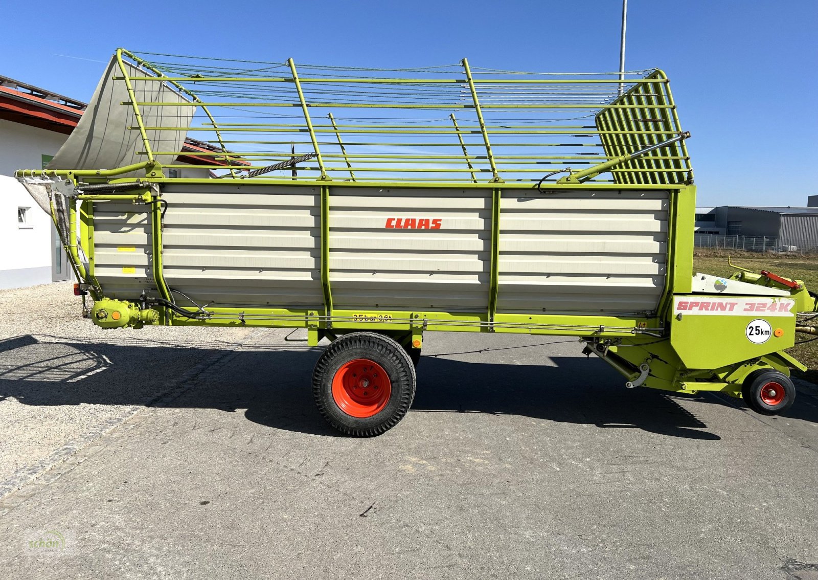 Ladewagen типа CLAAS Sprint 324 K mit einer Topausstattung und in einem Topzustand, Gebrauchtmaschine в Burgrieden (Фотография 10)