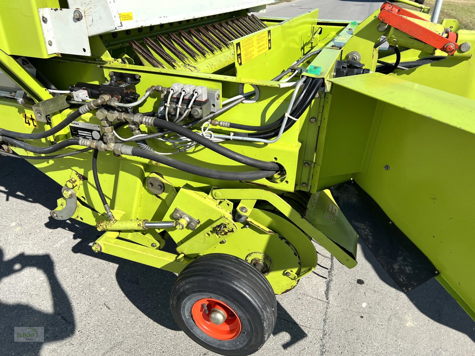 Ladewagen типа CLAAS Sprint 324 K mit einer Topausstattung und in einem Topzustand, Gebrauchtmaschine в Burgrieden (Фотография 12)