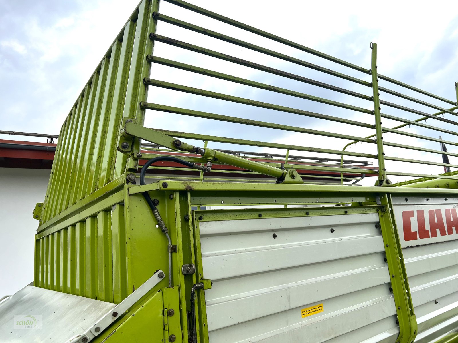 Ladewagen Türe ait CLAAS Sprint 330 U in einem guten Zustand und mit neuen 19-er Breitreifen, Gebrauchtmaschine içinde Burgrieden (resim 14)