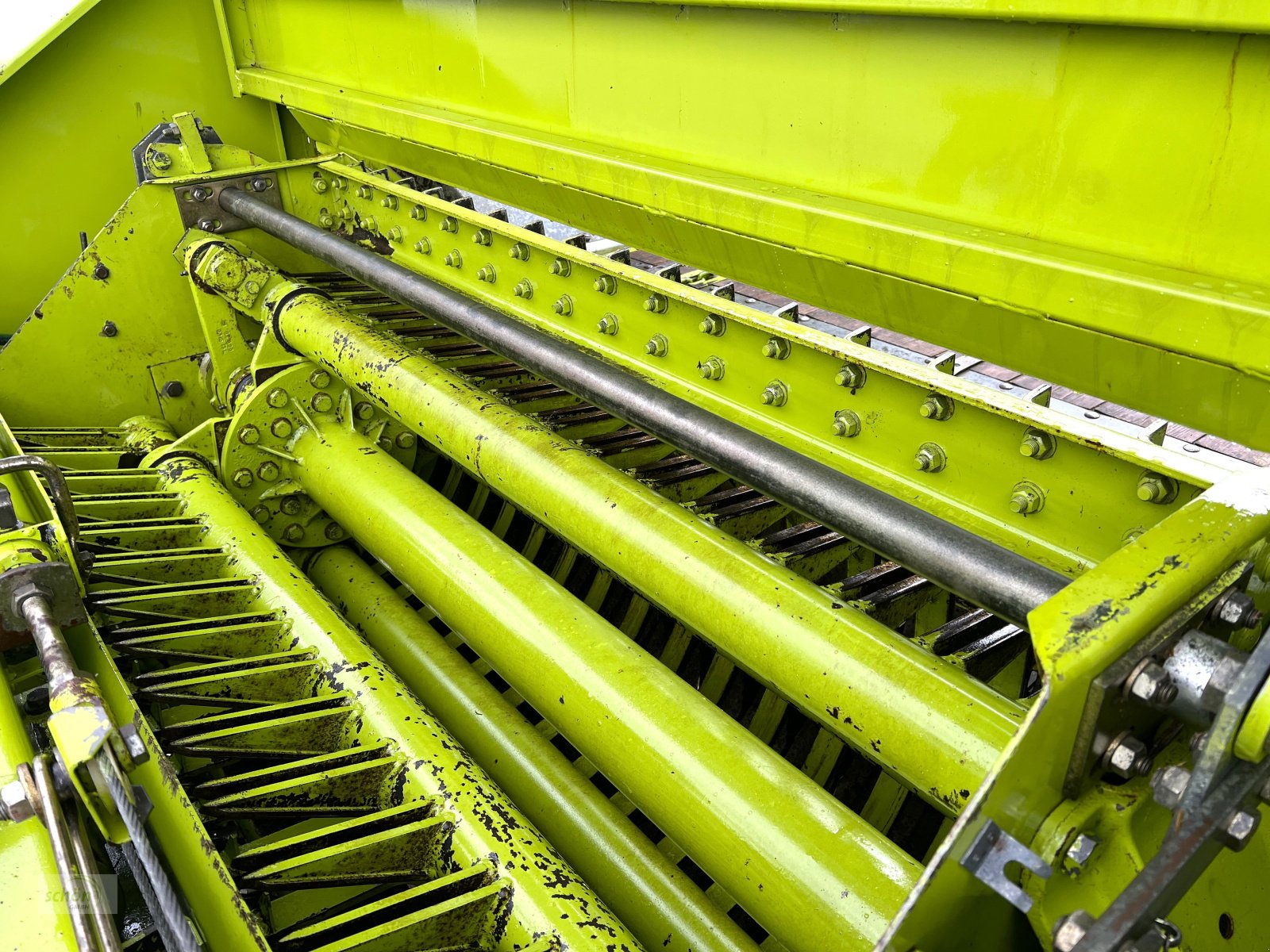 Ladewagen Türe ait CLAAS Sprint 330 U in einem guten Zustand und mit neuen 19-er Breitreifen, Gebrauchtmaschine içinde Burgrieden (resim 16)