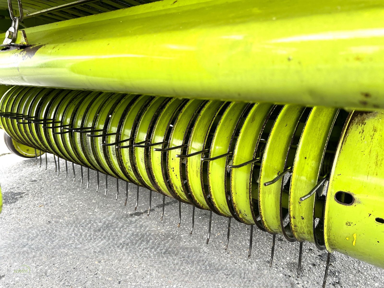 Ladewagen Türe ait CLAAS Sprint 330 U in einem guten Zustand und mit neuen 19-er Breitreifen, Gebrauchtmaschine içinde Burgrieden (resim 18)