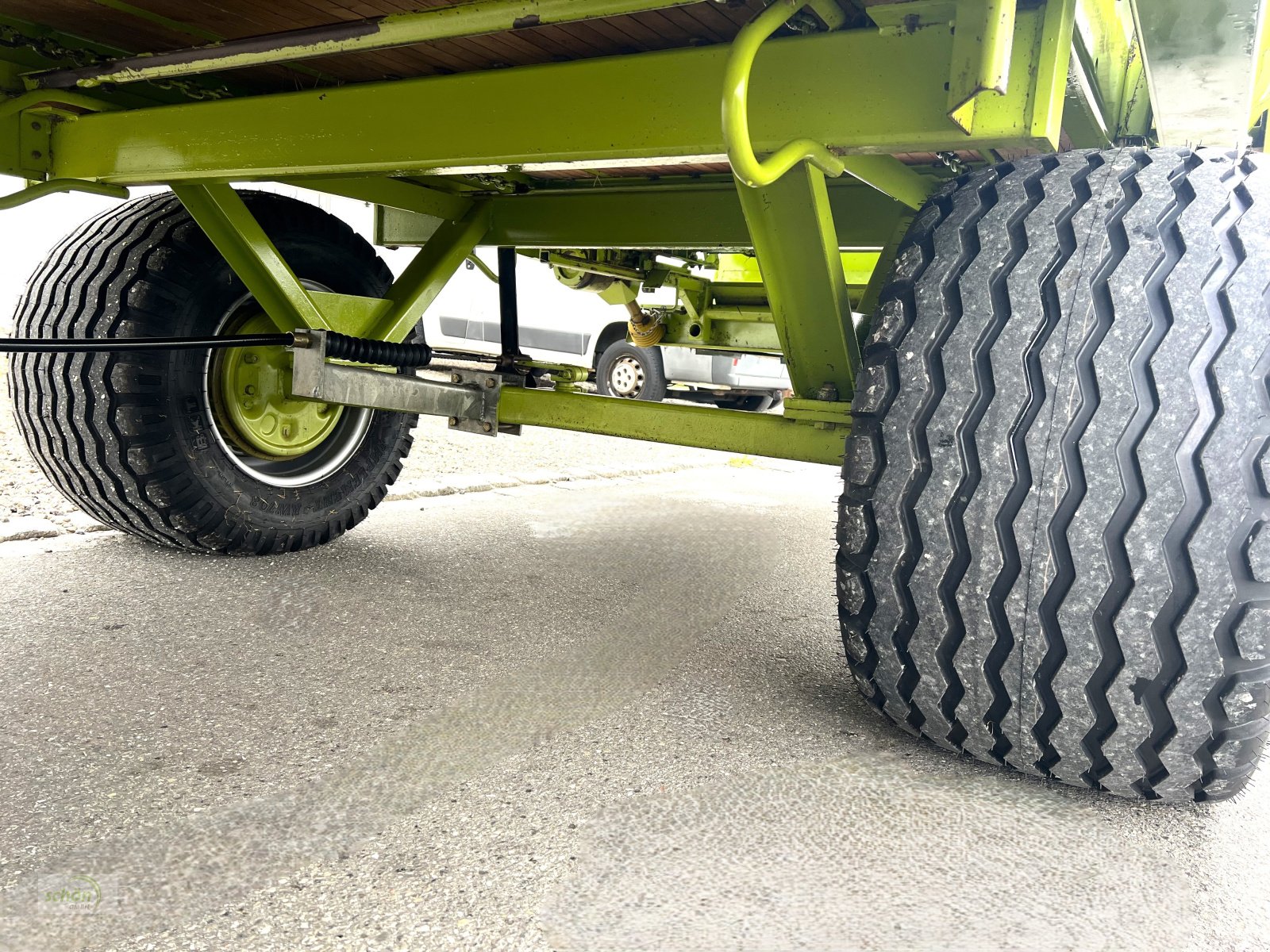 Ladewagen Türe ait CLAAS Sprint 330 U in einem guten Zustand und mit neuen 19-er Breitreifen, Gebrauchtmaschine içinde Burgrieden (resim 20)