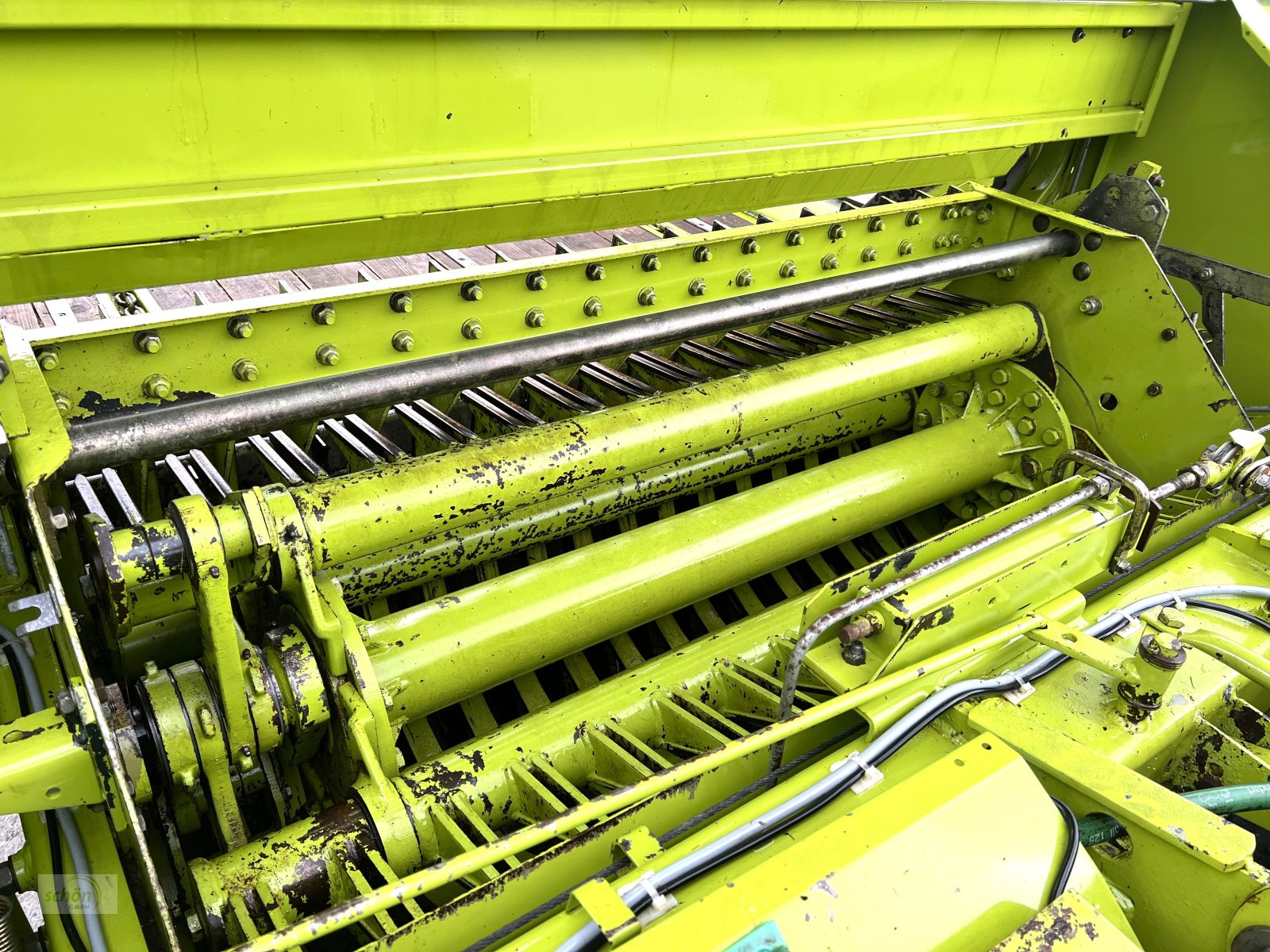 Ladewagen Türe ait CLAAS Sprint 330 U in einem guten Zustand und mit neuen 19-er Breitreifen, Gebrauchtmaschine içinde Burgrieden (resim 21)