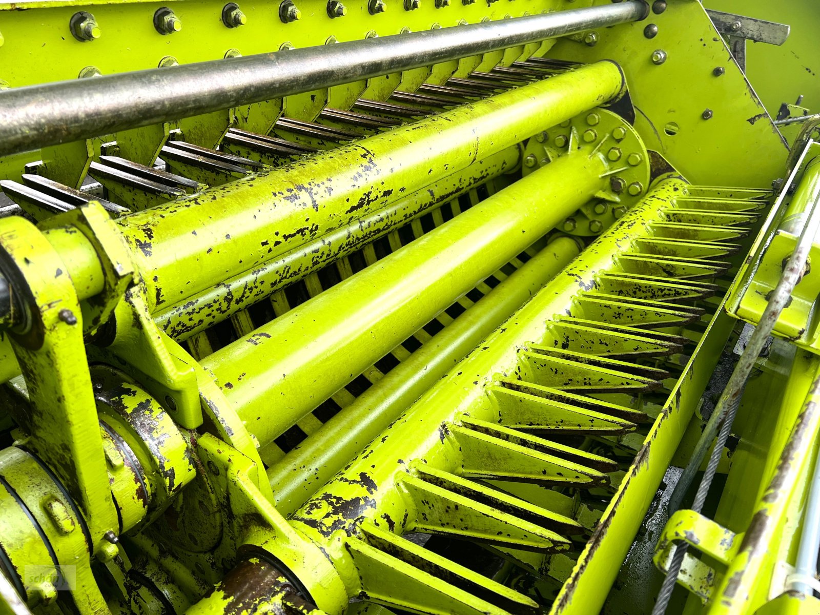 Ladewagen Türe ait CLAAS Sprint 330 U in einem guten Zustand und mit neuen 19-er Breitreifen, Gebrauchtmaschine içinde Burgrieden (resim 23)