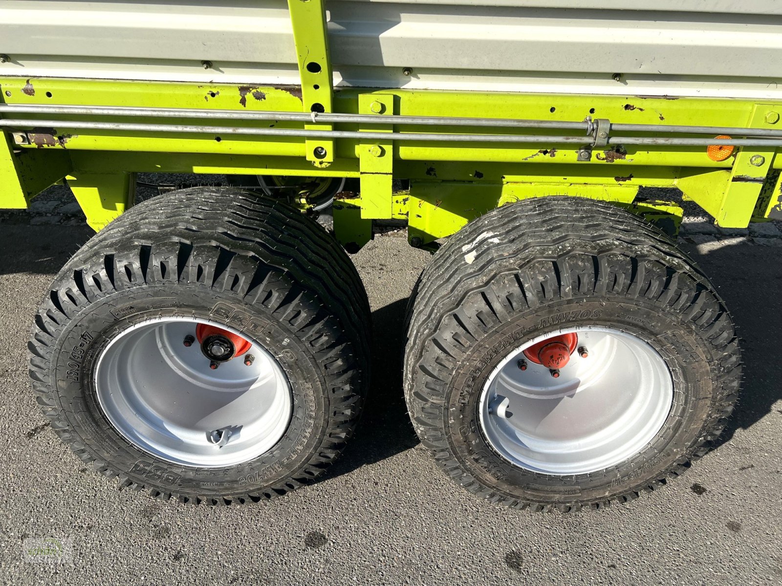 Ladewagen of the type CLAAS Sprint 440 K - wenig gelaufen - mit neuen 19-er Breitreifen - aus erster Hand, Gebrauchtmaschine in Burgrieden (Picture 3)