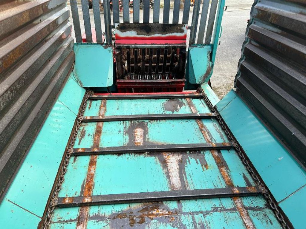 Ladewagen des Typs Dalbo PALES 300 XL, Gebrauchtmaschine in JOSSELIN (Bild 5)