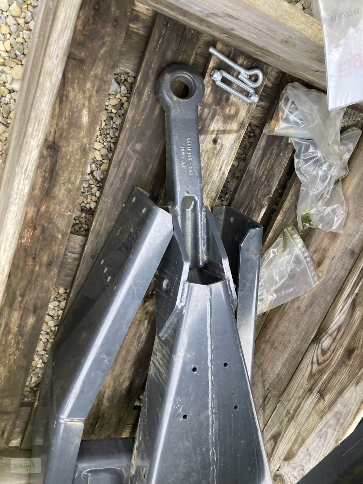 Ladewagen of the type Deutz-Fahr Deichsel Zugöse Zuggabel Z 1040 für Feedmaster, Vicon Feedex, Neumaschine in Burgrieden (Picture 2)