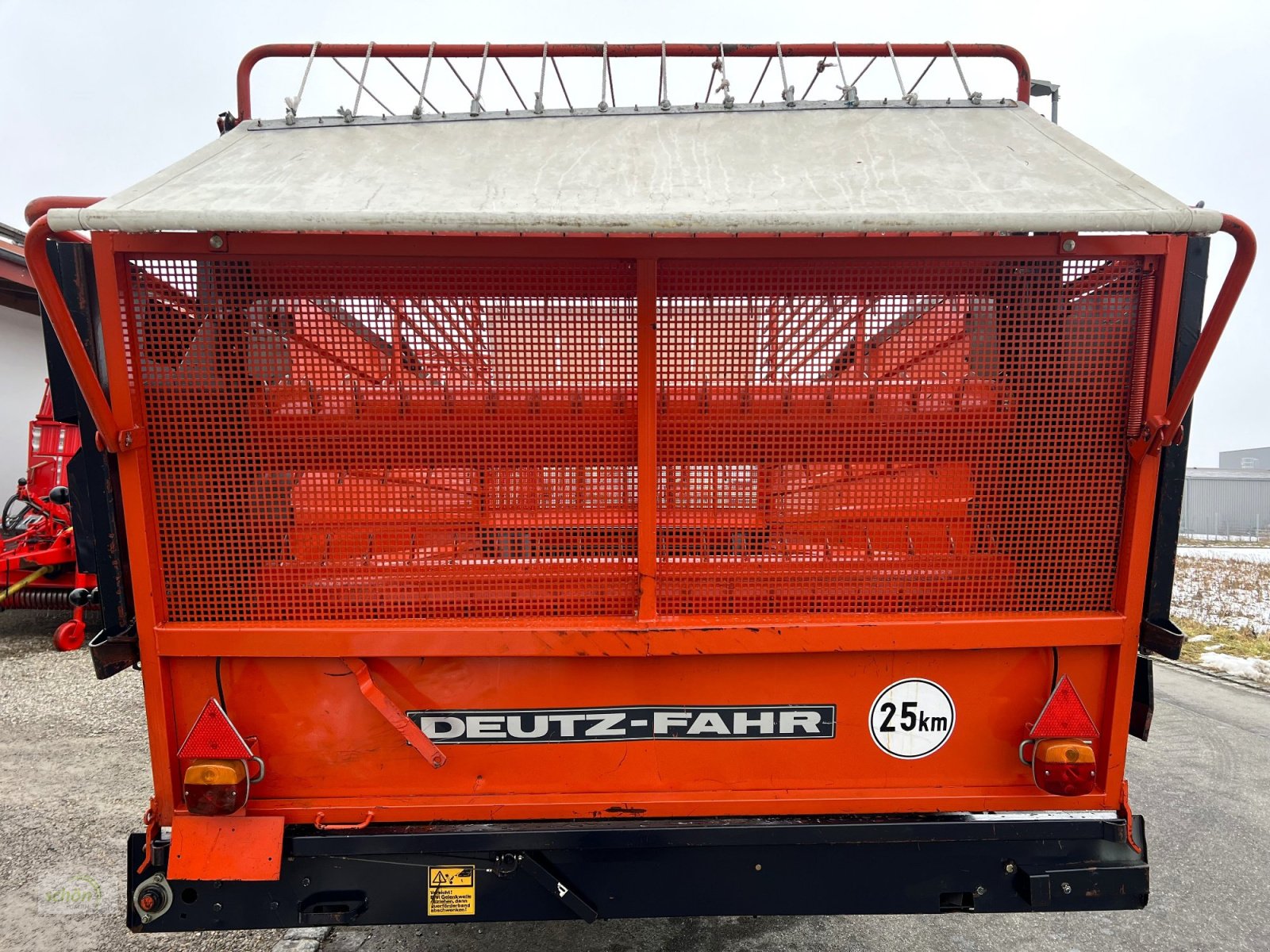 Ladewagen del tipo Deutz-Fahr E 550 im sehr guten Zustand und mit 19-er Breitreifen, Gebrauchtmaschine In Burgrieden (Immagine 5)