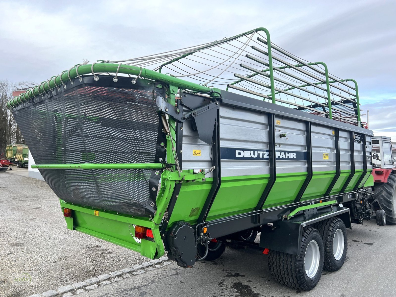 Ladewagen типа Deutz-Fahr K 7.36 mit neuen 19-er Breitreifen und einer guten Ausstattung, Gebrauchtmaschine в Burgrieden (Фотография 11)