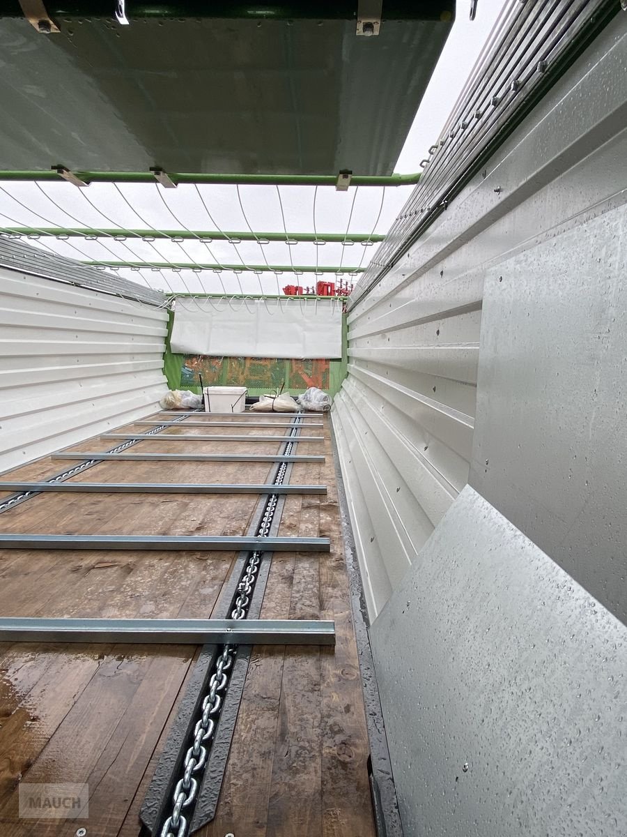 Ladewagen des Typs Fendt Tigo 40 S, Neumaschine in Burgkirchen (Bild 11)