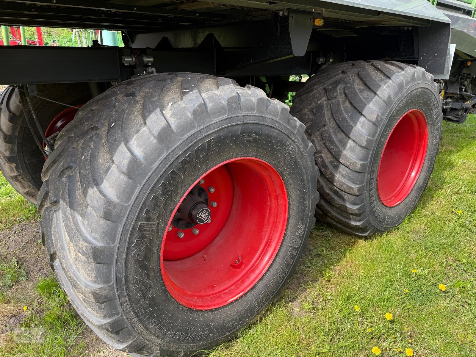 Ladewagen typu Fendt Tigo 75 VR mit 800-er Bereifung, Laderaumabdeckung und Dosierwalzen, Gebrauchtmaschine v Bützow (Obrázek 4)