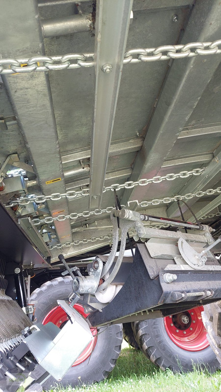 Ladewagen des Typs Fendt Tigo 75 VR neu und unbenutzt - 800-er Bereifung, Laderaumabdeckung - Topausstattung, Neumaschine in Burgrieden (Bild 8)