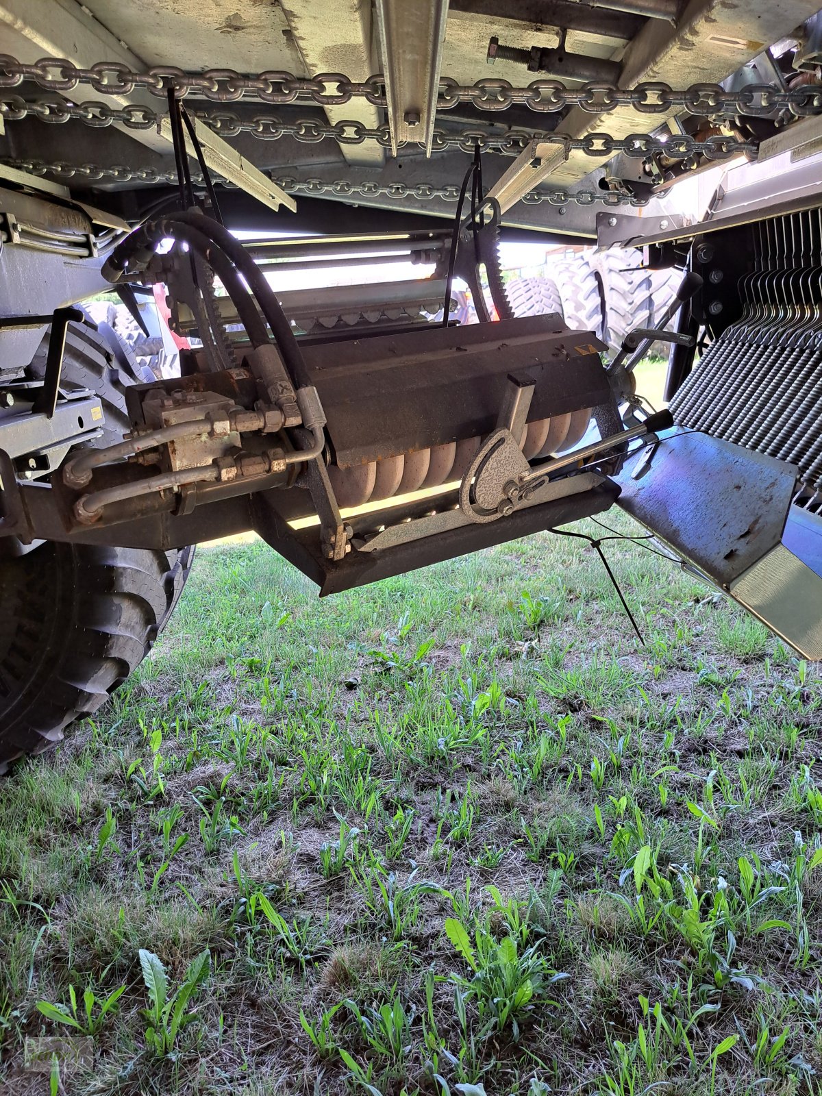 Ladewagen des Typs Fendt Tigo 75 VR neu und unbenutzt - 800-er Bereifung, Laderaumabdeckung - Topausstattung, Neumaschine in Burgrieden (Bild 10)