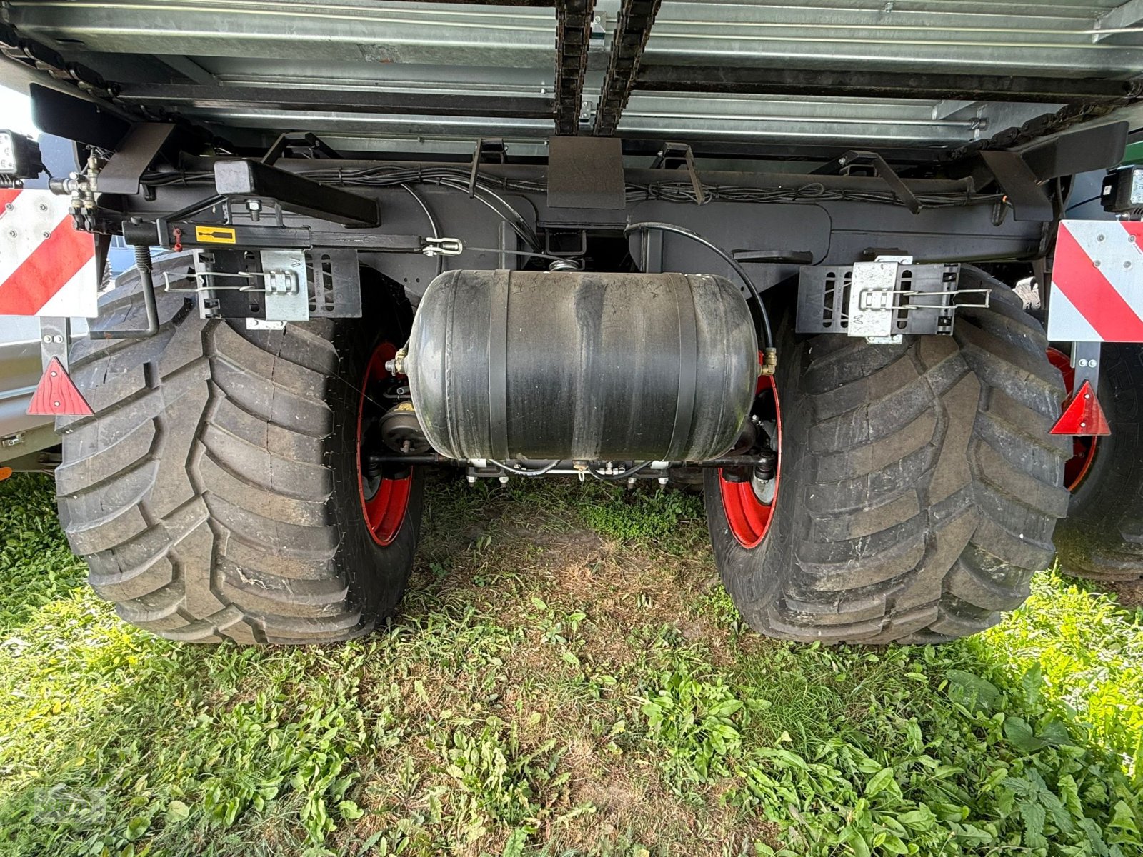 Ladewagen del tipo Fendt Tigo 75 XR neu und unbenutzt - mit guter Ausstattung und 3 Dosierwalzen, Neumaschine In Burgrieden (Immagine 5)