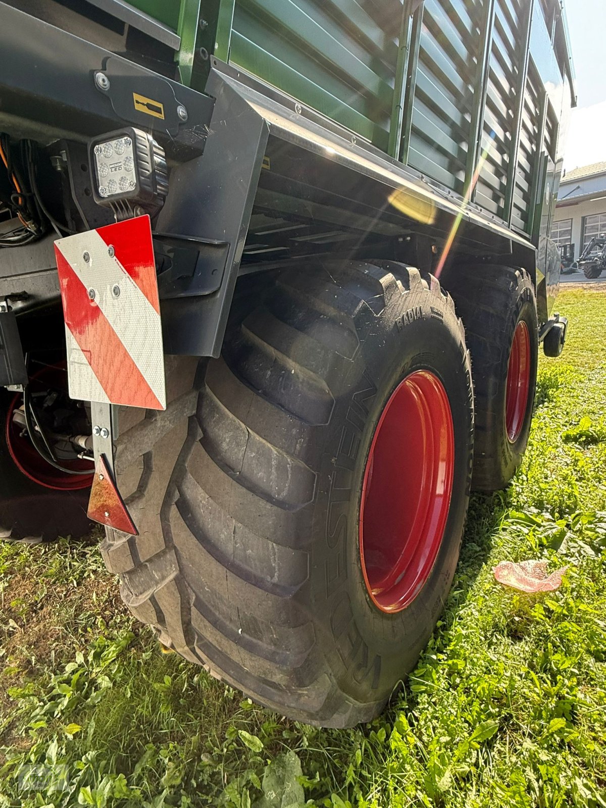 Ladewagen del tipo Fendt Tigo 75 XR neu und unbenutzt - mit guter Ausstattung und 3 Dosierwalzen, Neumaschine In Burgrieden (Immagine 9)