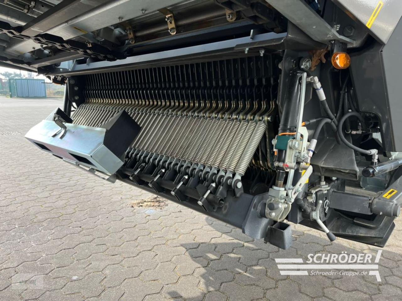 Ladewagen of the type Fendt TIGO 75 XR, Neumaschine in Friedland (Picture 5)