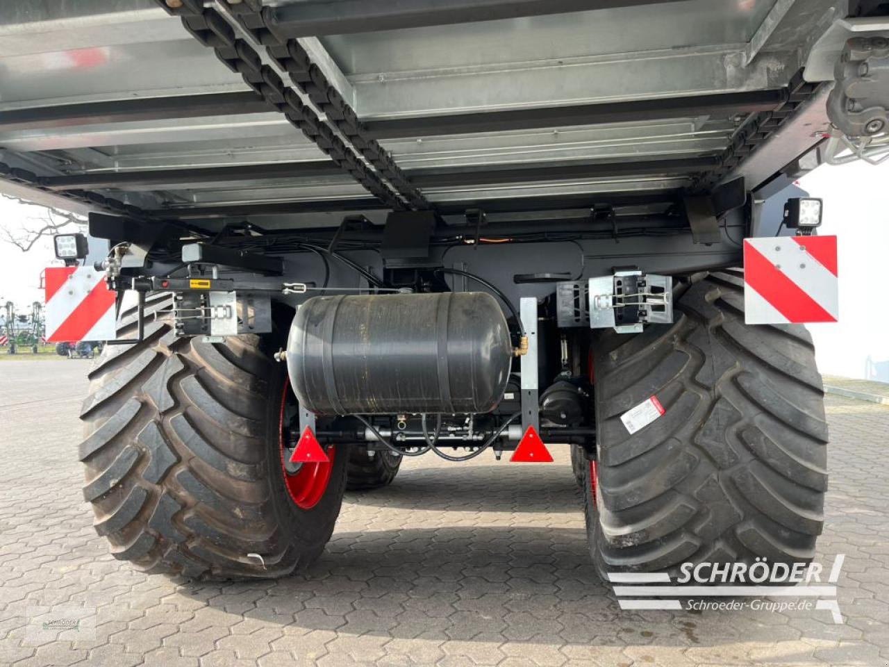 Ladewagen of the type Fendt TIGO 75 XR, Neumaschine in Friedland (Picture 7)