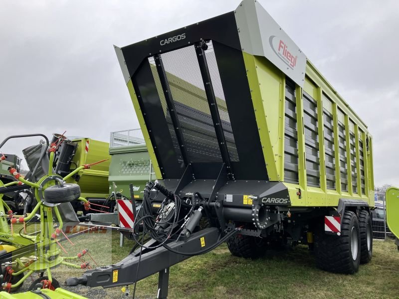 Fliegl CARGOS 750 TREND ! REDUZIERT !, Neumaschine, Год выпуска: 2024, Отработанные часы: 1 Количество часов (Фотография 1) Ladewagen типа Fliegl CARGOS 750 TREND ! REDUZIERT !, Neumaschine в Altenstadt a.d. Waldnaab (Фотография 1)