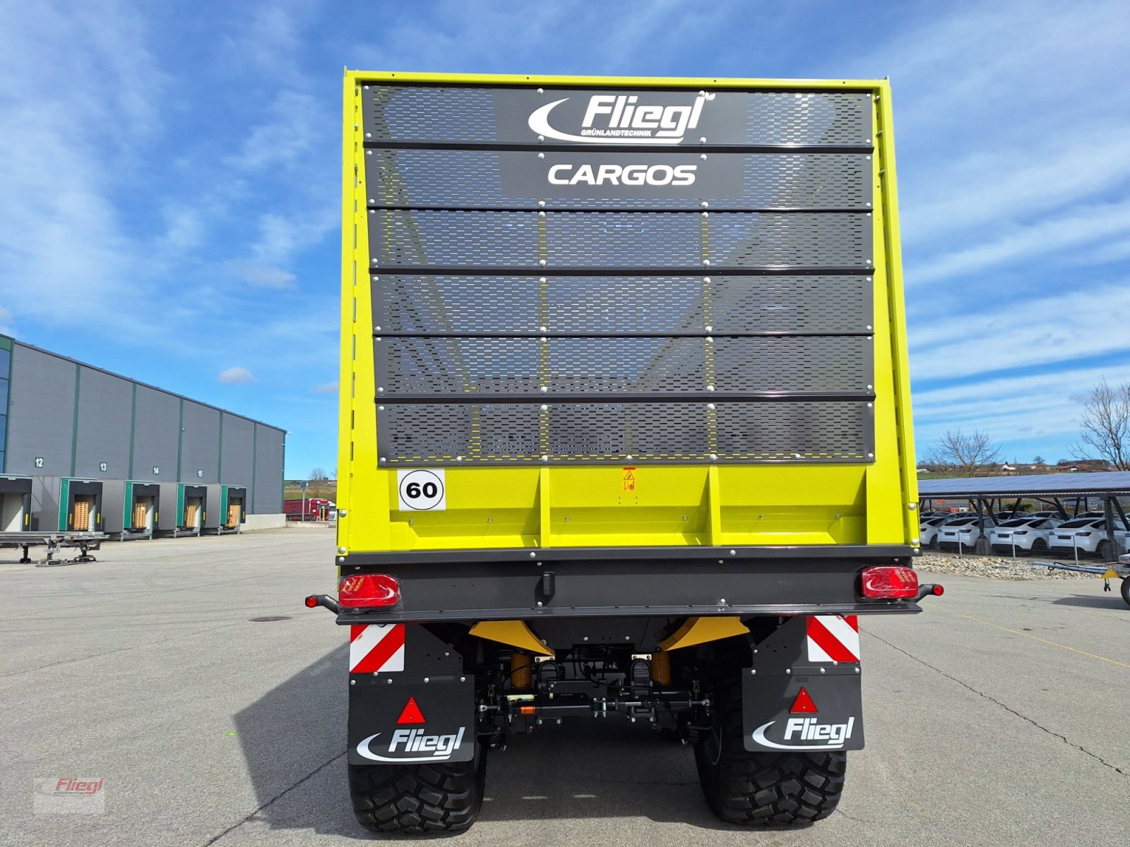 Ladewagen typu Fliegl CARGOS KLW8500Tridem, Gebrauchtmaschine v Kirchdorf bei Haag (Oberbayern) (Obrázek 4)