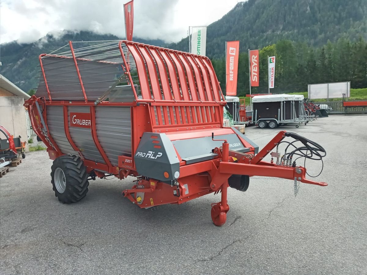 Ladewagen des Typs Gruber Ladewagen pro ALP 220T, Neumaschine in Ried im Oberinntal (Bild 5)