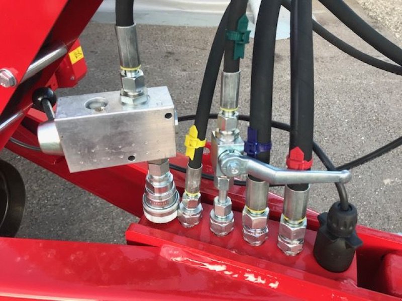 Ladewagen des Typs Gruber Ladewagen proALP 300T 30m³, Neumaschine in Tamsweg (Bild 19)