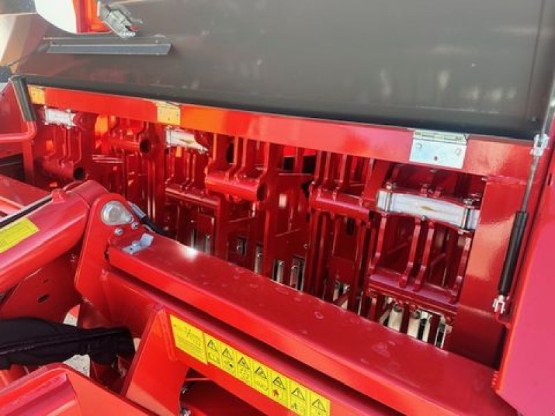 Ladewagen tip Gruber Ladewagen proALP 350T 35m³ Druckluftbremse, Neumaschine in Tamsweg (Poză 19)