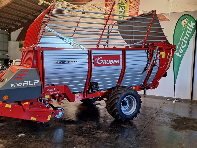 Ladewagen of the type Gruber ProAlp 220T proCarve 11, Gebrauchtmaschine in Bergheim (Picture 1)