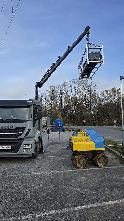 Ladewagen typu Iveco Stralis 6x2 Baustoffpritsche mit Hiab 228-E5 Kran, Gebrauchtmaschine v Göpfritz an der Wild (Obrázek 3)