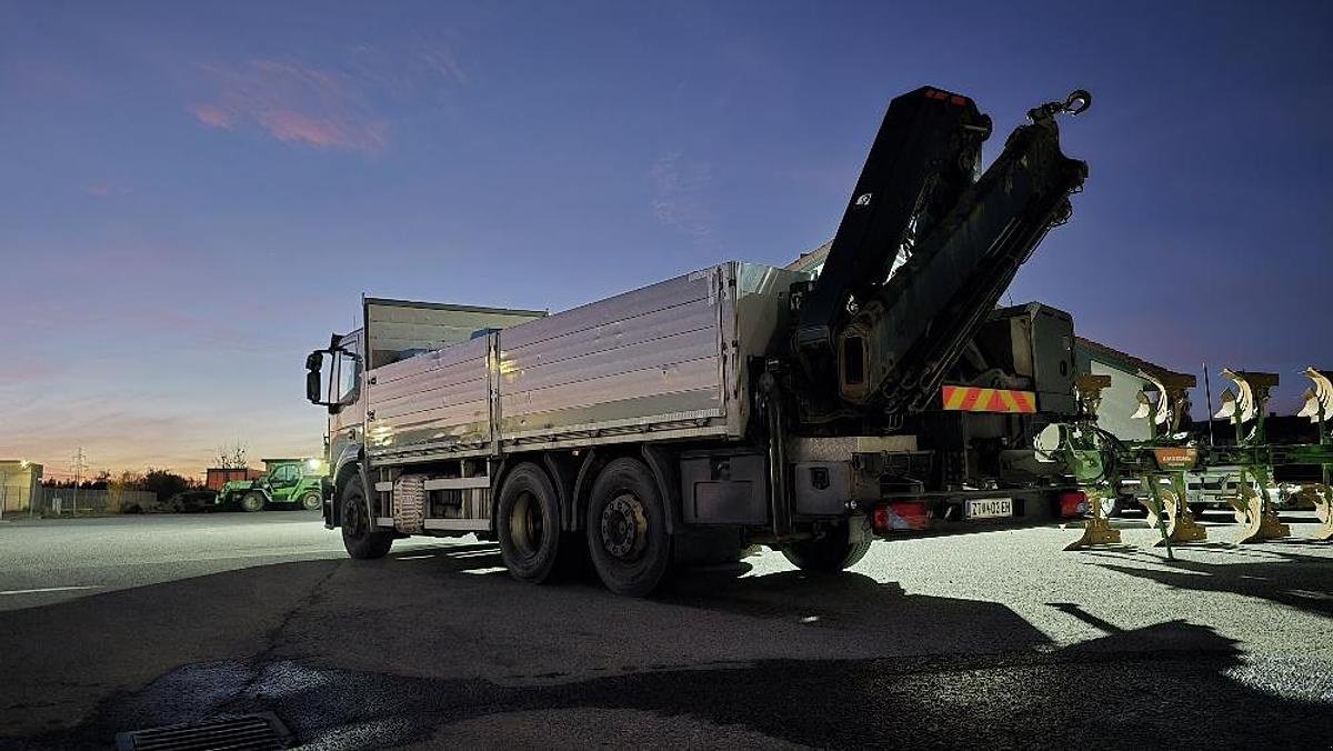 Ladewagen typu Iveco Stralis 6x2 Baustoffpritsche mit Hiab 228-E5 Kran, Gebrauchtmaschine v Göpfritz an der Wild (Obrázek 7)