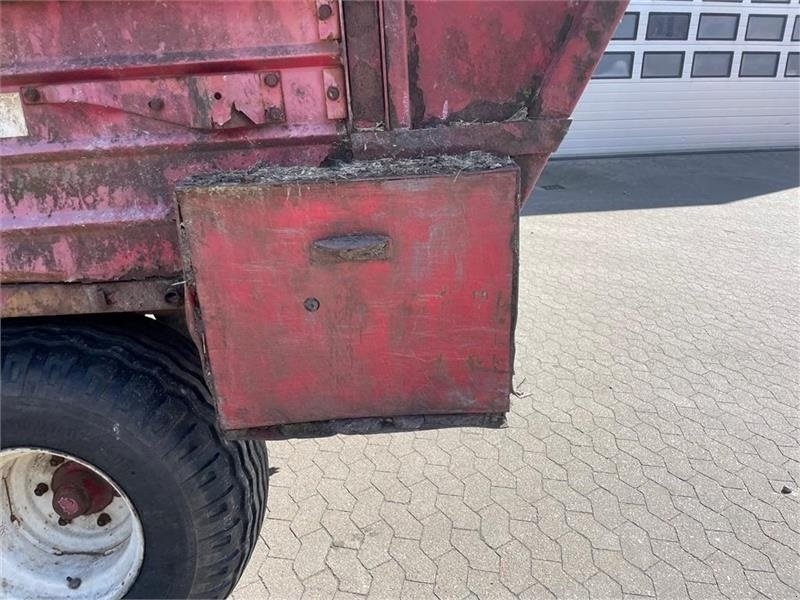 Ladewagen des Typs JF Aflæsservogn ST 9500 med nye dæk, Gebrauchtmaschine in Ribe (Bild 3)