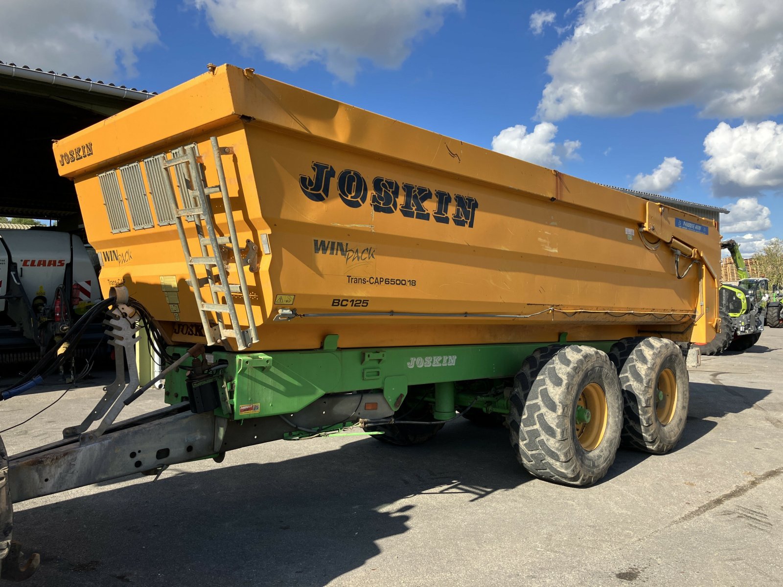 Ladewagen van het type Joskin BENNE 16 BC, Gebrauchtmaschine in BLENDECQUES (Foto 1)