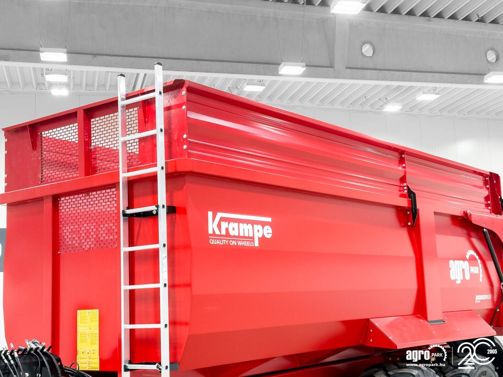 Ladewagen типа Krampe Big Body 650 (BB 650) 21 tons capacity, 30,5 m3, 60 cm extension, Made in Germany, premium trailer, Gebrauchtmaschine в Csengele (Фотография 17)