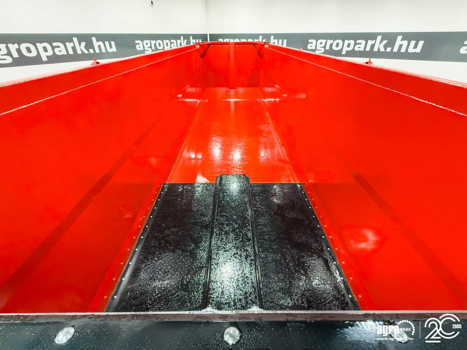 Ladewagen del tipo Krampe Rambody 900 (AS 900) 28 ton capacity push off trailer, hydr. tailgate, 45,3 m3, air brake, air suspension, Gebrauchtmaschine In Csengele (Immagine 23)