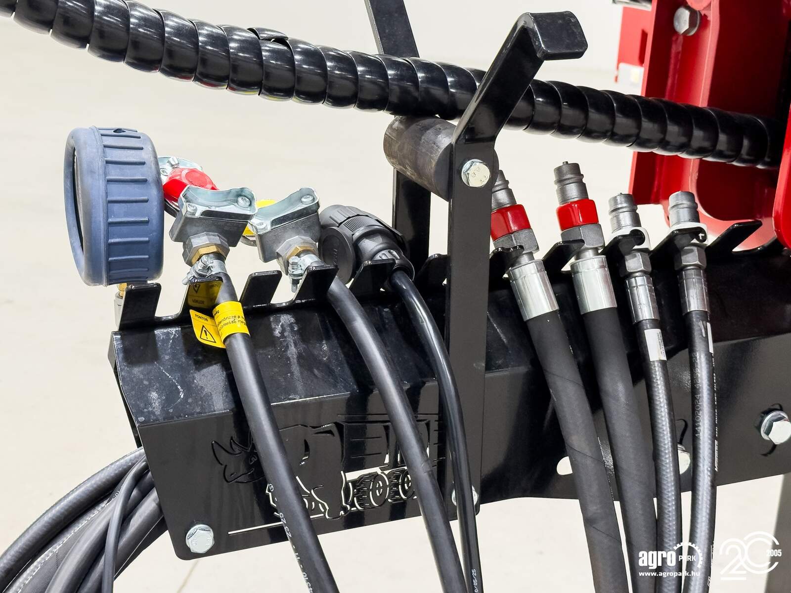 Ladewagen des Typs Krampe Rambody 900 (AS 900) 28 ton, push off trailer, hydraulic tailgate, 45,3 m3, LED, air suspension, Gebrauchtmaschine in Csengele (Bild 20)