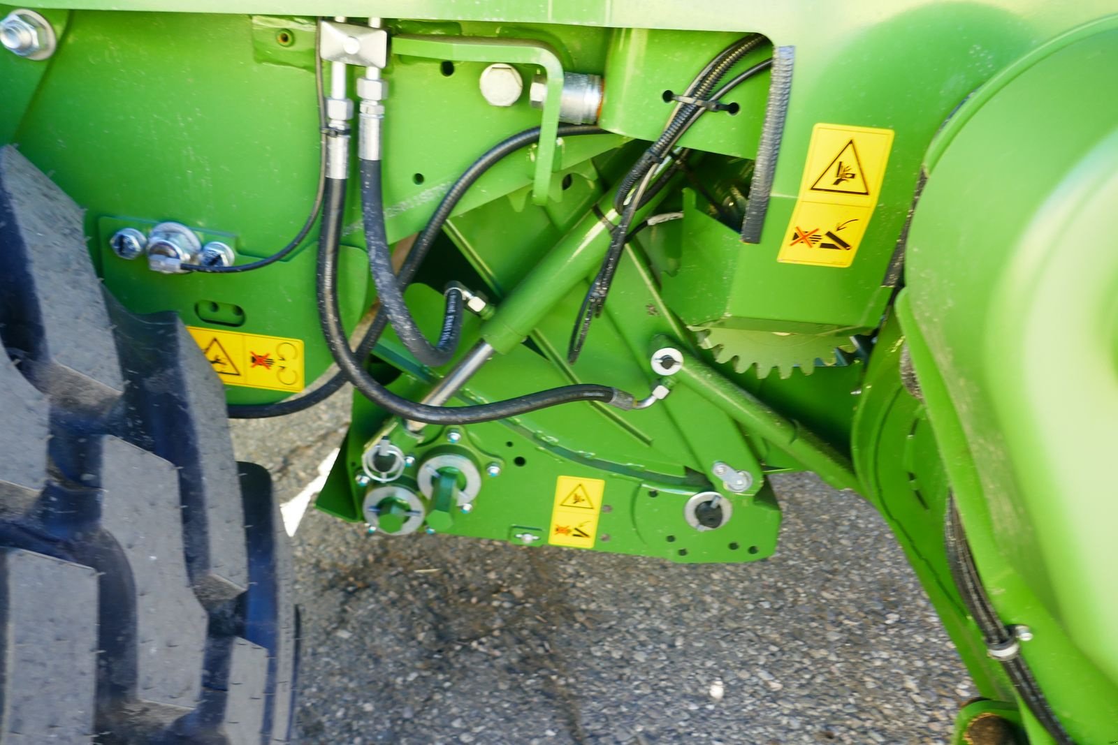 Ladewagen типа Krone Compack V 150 XC PRO, Gebrauchtmaschine в Villach (Фотография 9)