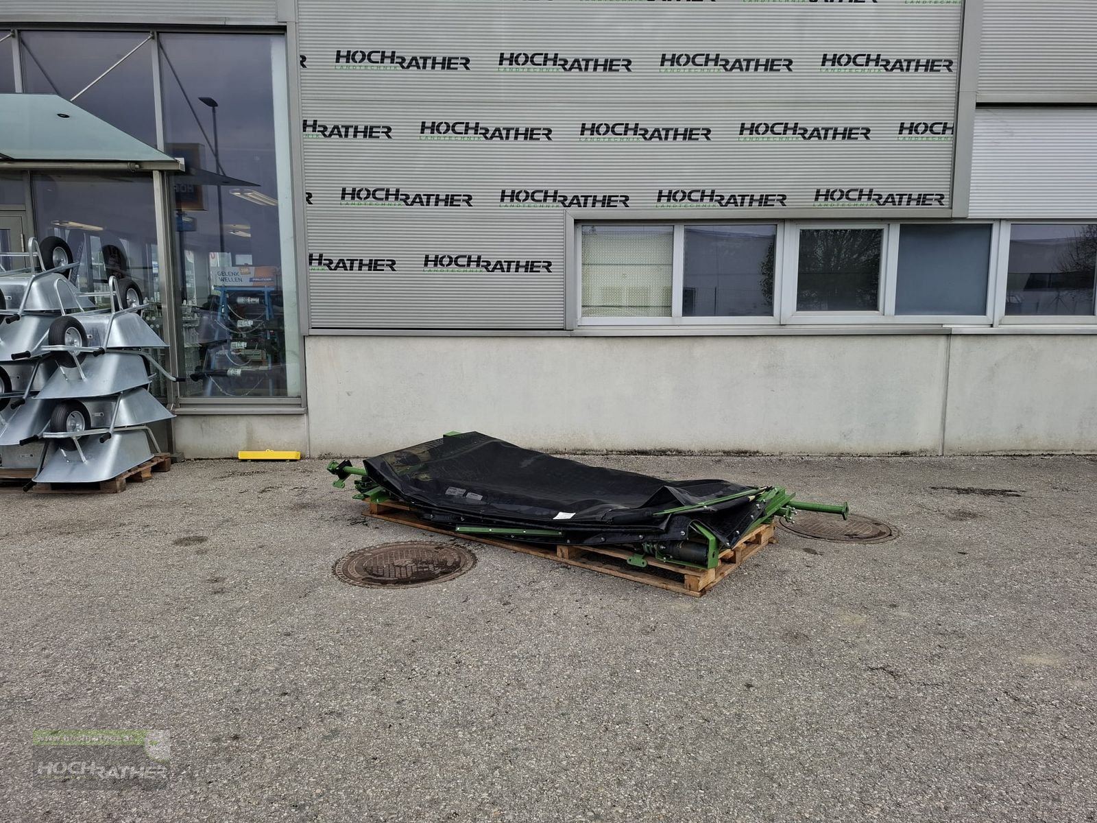 Ladewagen des Typs Krone Laderaumabdeckung, Neumaschine in Kronstorf (Bild 1)