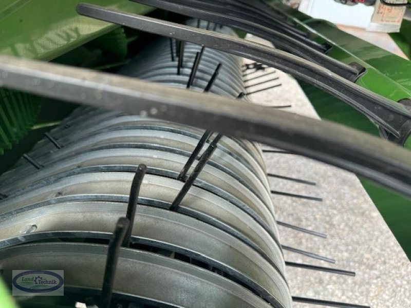 Ladewagen of the type Krone MX 330 GD, Neumaschine in Münzkirchen (Picture 14)