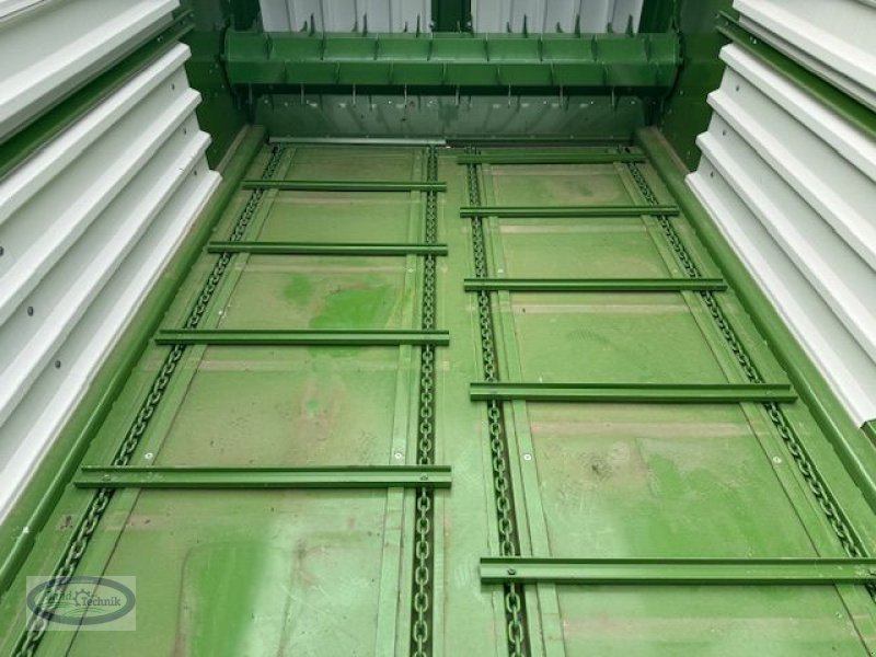 Ladewagen of the type Krone MX 330 GD, Neumaschine in Münzkirchen (Picture 20)