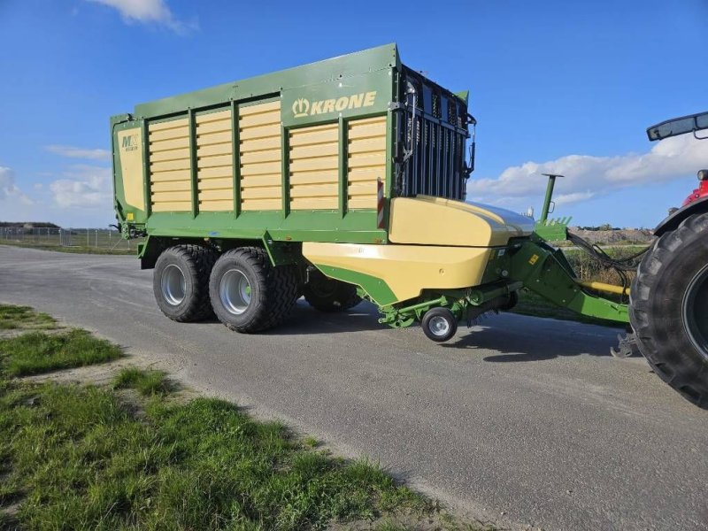 Ladewagen van het type Krone MX 330 GL, Gebrauchtmaschine in Gorredijk (Foto 1)
