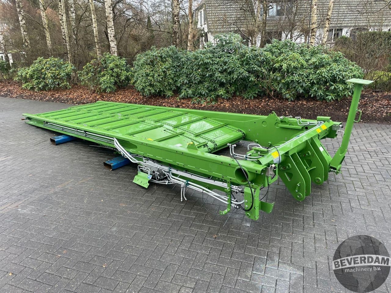 Ladewagen des Typs Krone MX 370 GL, Neumaschine in Vriezenveen (Bild 1)