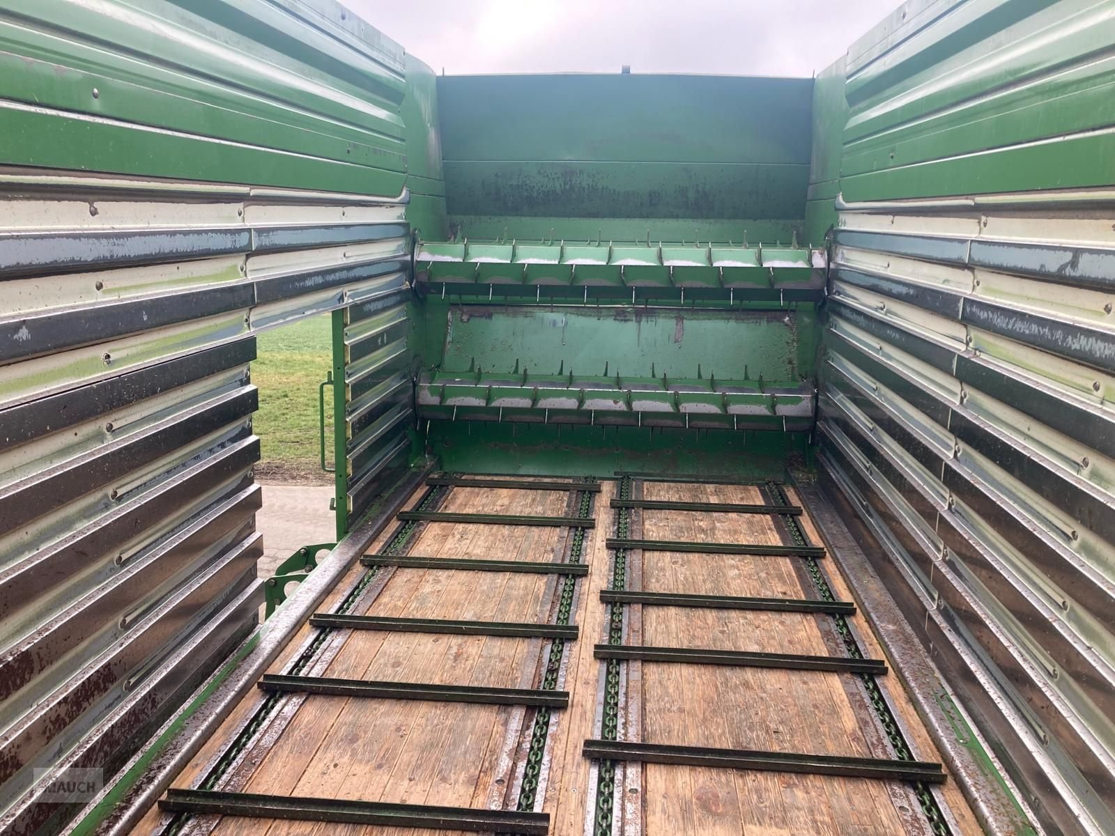 Ladewagen of the type Krone MX320GD, Gebrauchtmaschine in Burgkirchen (Picture 10)