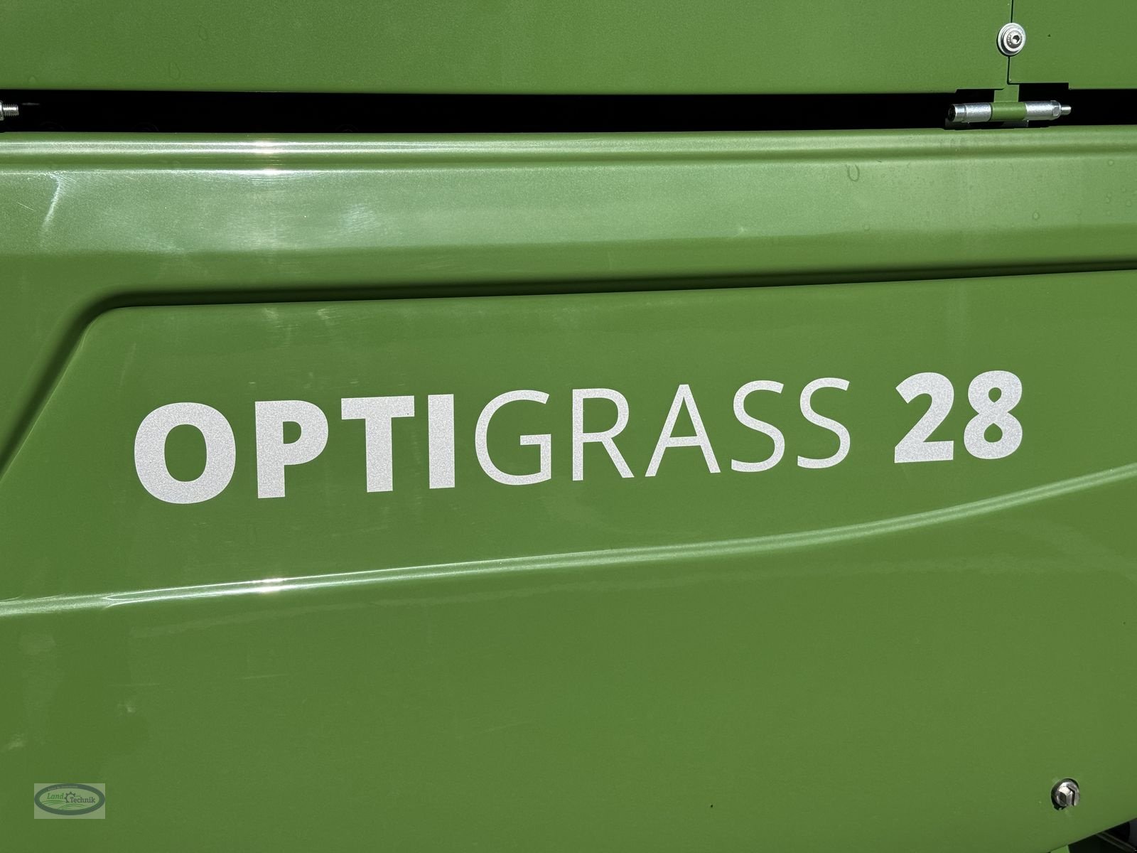 Ladewagen of the type Krone RX 330 GD, Neumaschine in Münzkirchen (Picture 3)